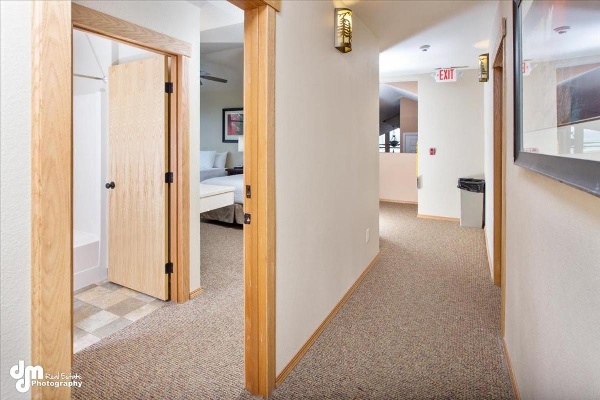 Kenai Airport Hotel image 30